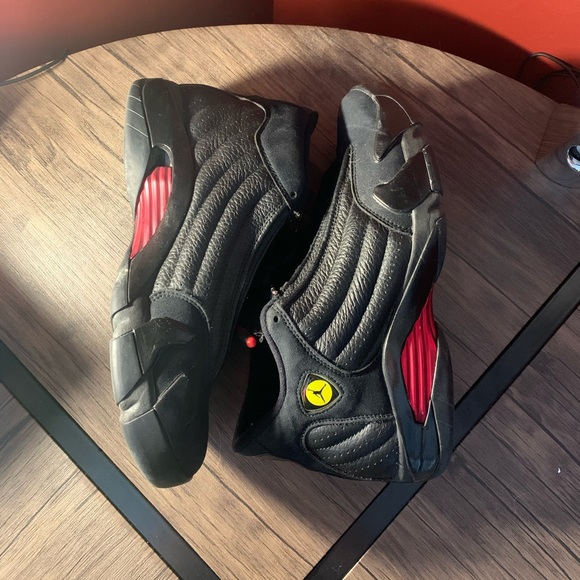 Shoe collection - Picture 4 of 12